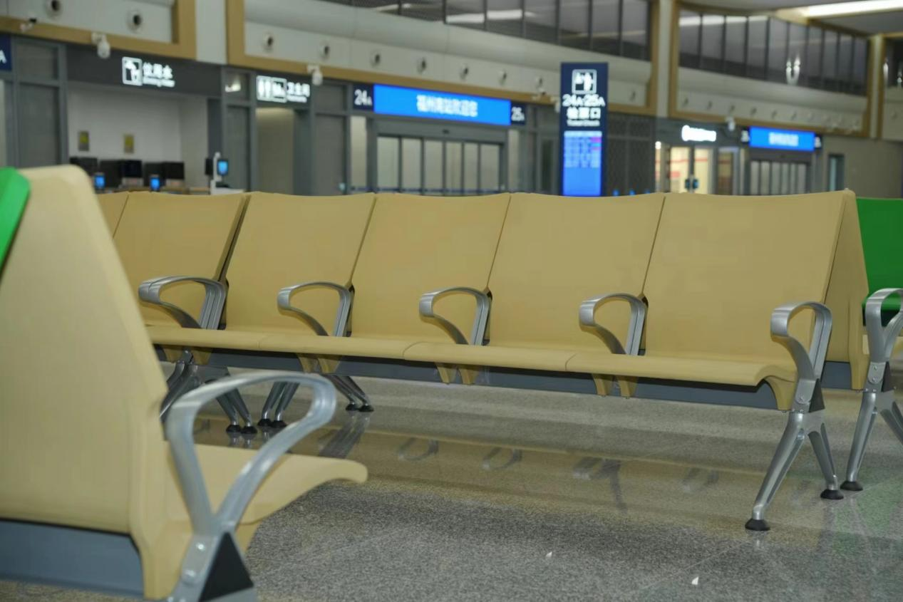 What Are the Important Factors in Choosing an Airport Chair?