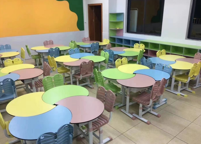 Primary School Desks and Chairs Suitable for Modern Education